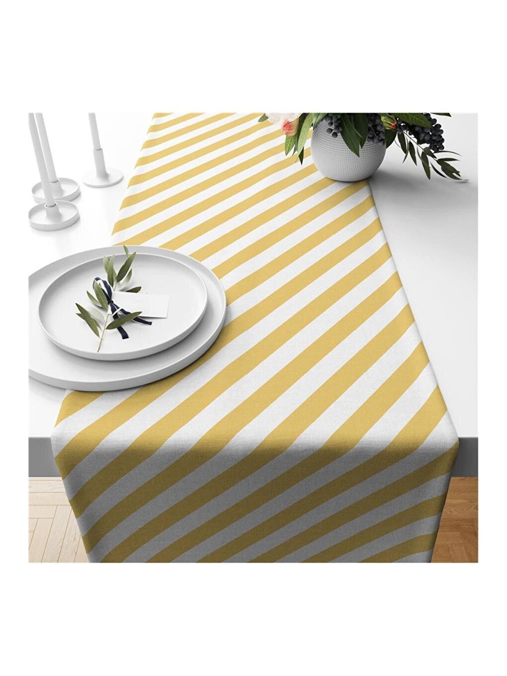 Karışık Yılbaşı Temalı Çizgili Kadife Runner 40x140 cm