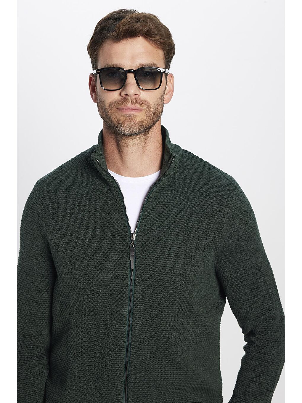 Erkek Standart Fit Normal Kesim Desenli Yarım Balıkçı Yaka Fermuarlı Yeşil Hırka-3