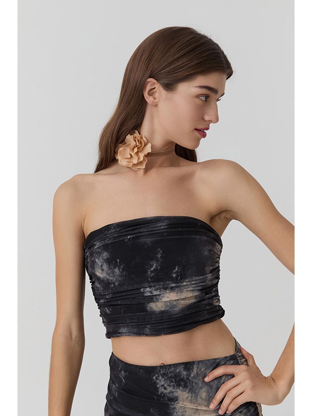 Desenli Straplez Tül Bluz Siyah-2