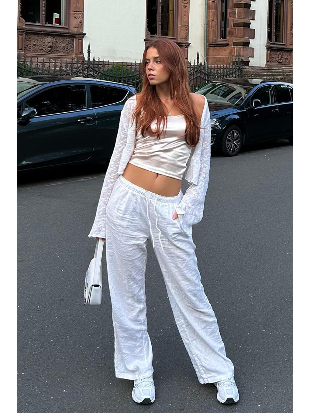 Madmext Beyaz Beli Büzgülü Wide Leg Kumaş Pantolon MG1950