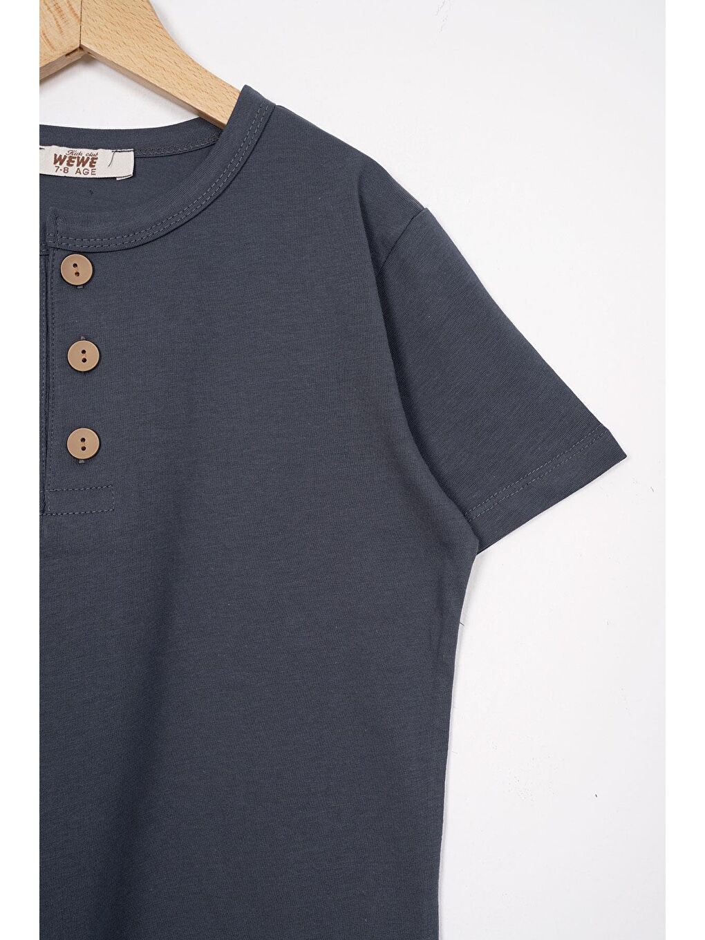 Gri Patlı Düğmeli Erkek Çocuk Tişört-4