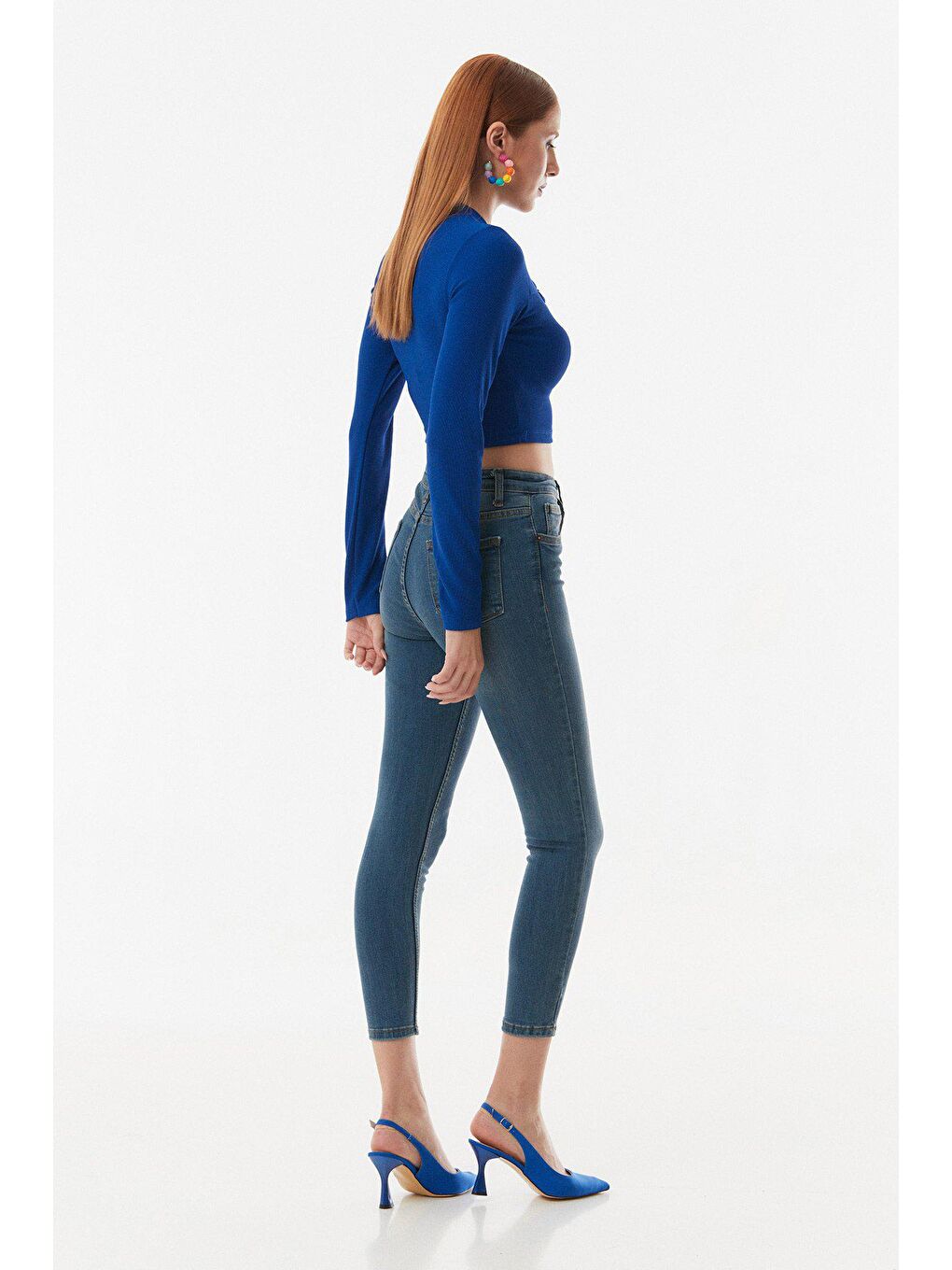 Mavi Fitilli Halka Detaylı Crop Bluz-2