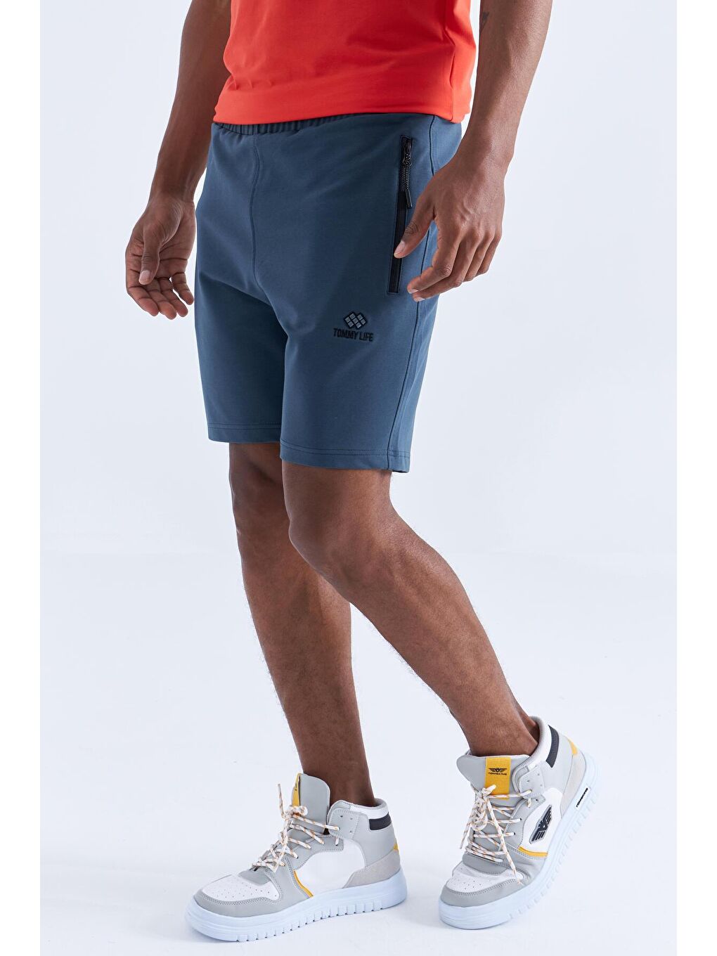 Orman Yeşili Fermuar Cepli Bağcıklı Standart Kalıp Erkek Şort  - 81234-1