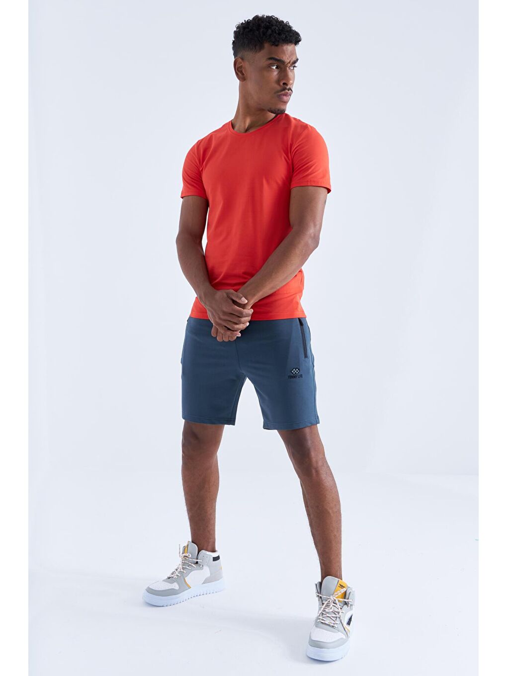 Orman Yeşili Fermuar Cepli Bağcıklı Standart Kalıp Erkek Şort  - 81234-2