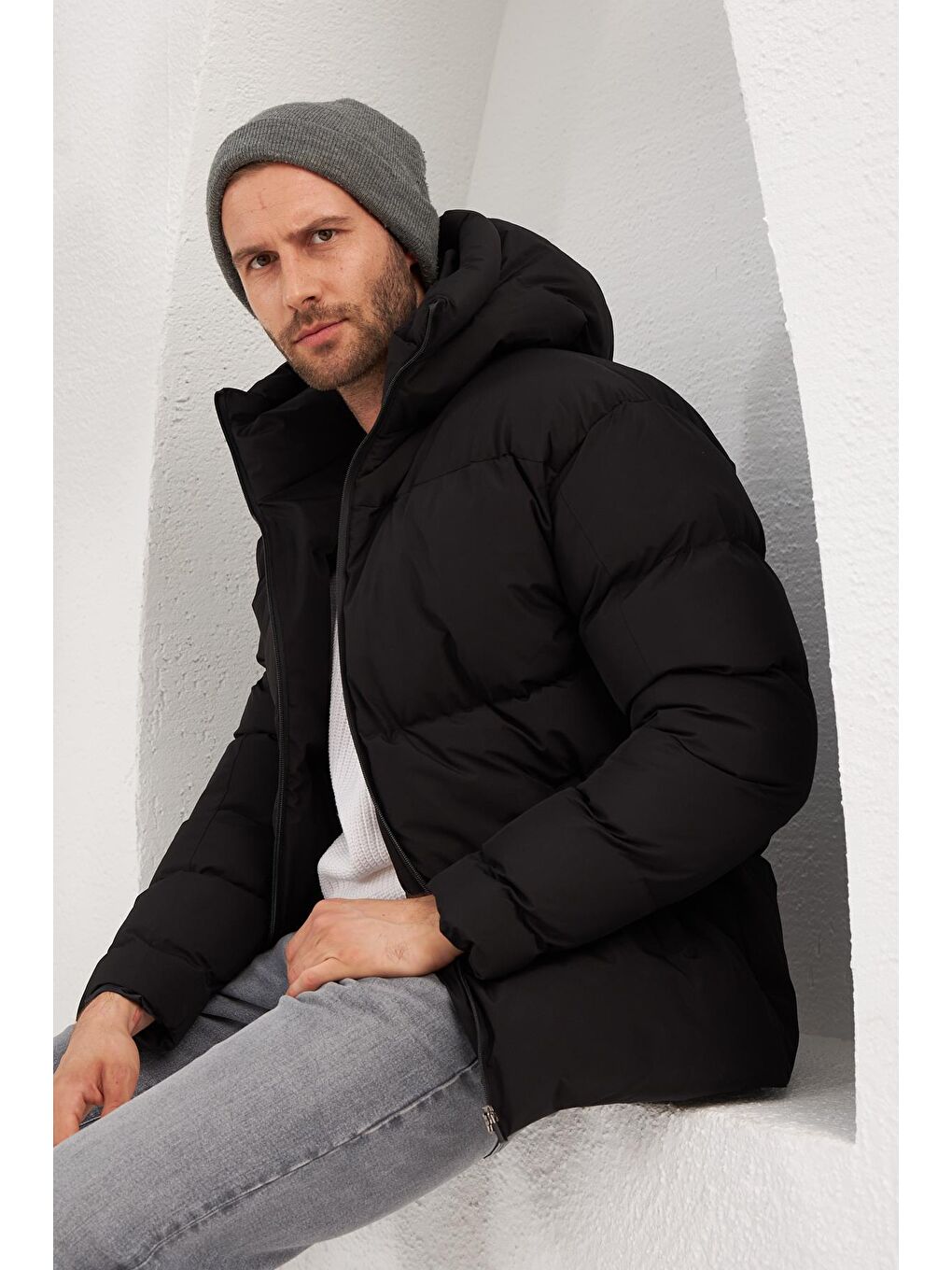 Erkek Garnili Su Ve Rüzgar Geçirmez Oversize Şişme Mont Siyah-6