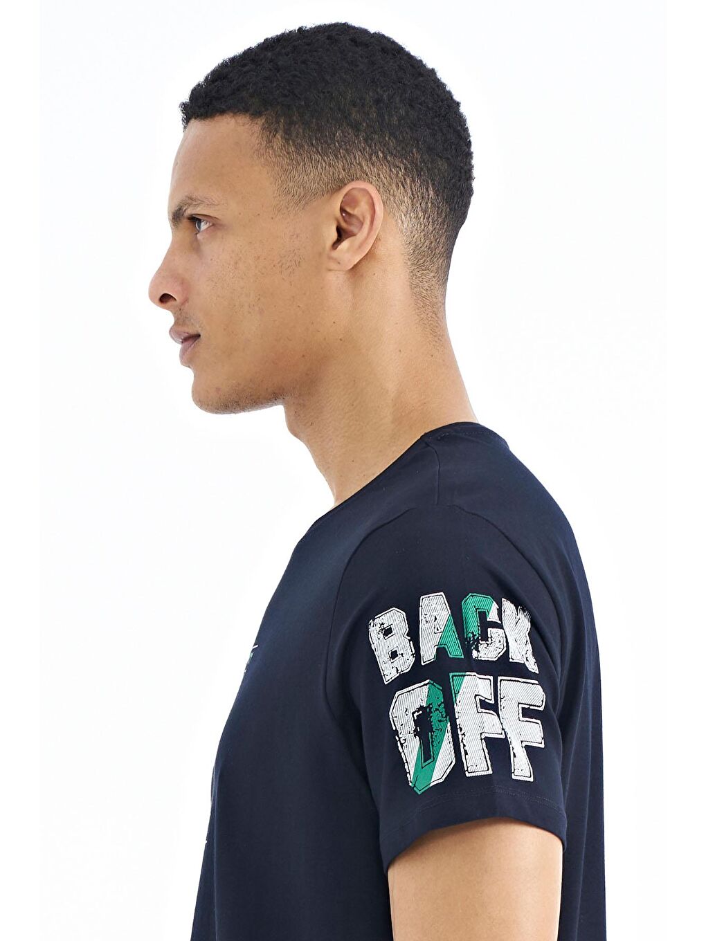 Lacivert Ön ve Tek Kol Baskı Detaylı O Yaka Erkek Tişört - 88176-2