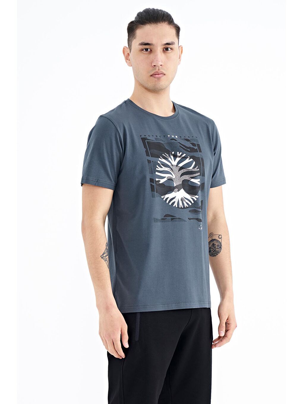 Orman Yeşili Desen Baskılı O Yaka Standart Kalıp Erkek Tişört - 88232-4