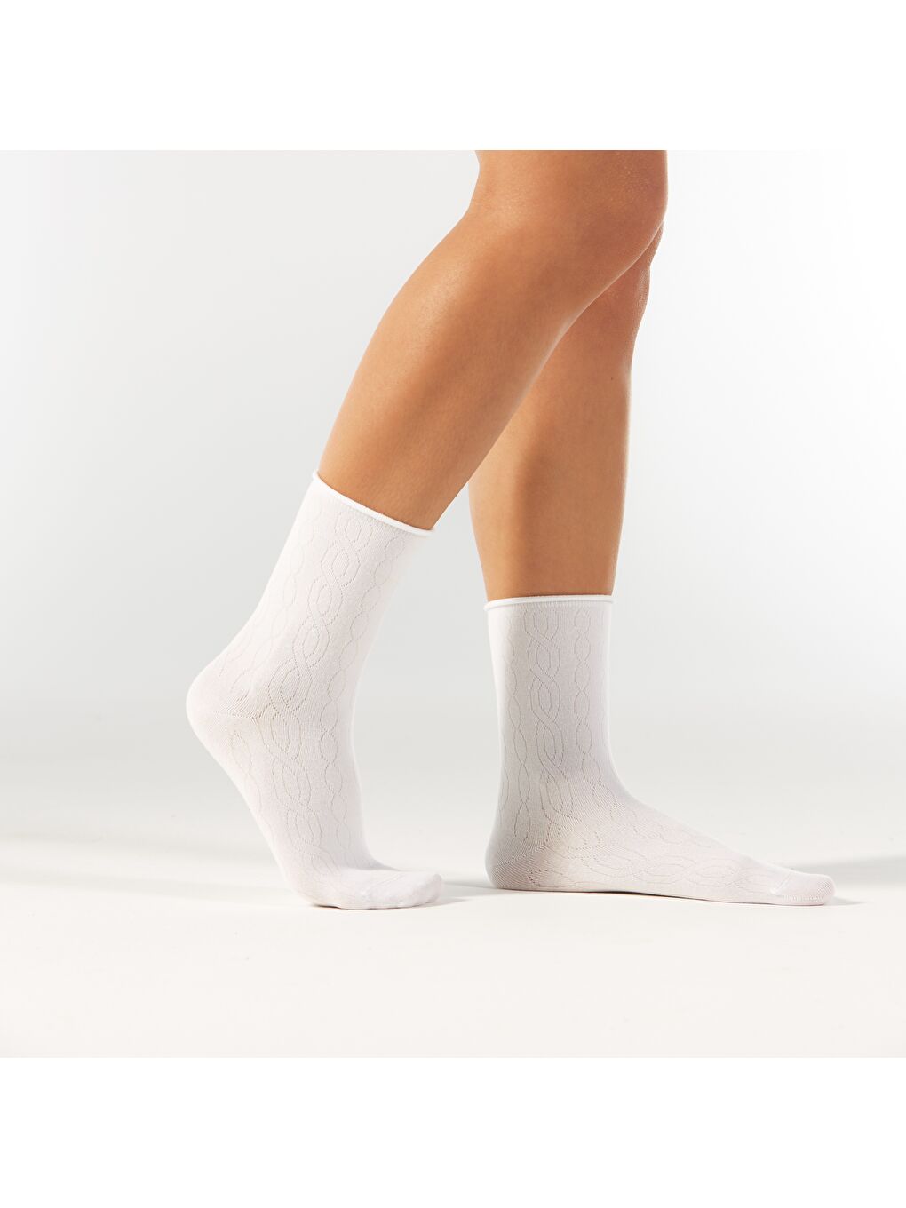 Beyaz Düz Zincir Desenli Modal Lastiksiz Dikişsiz Kadın Soket Çorap 36-41-2