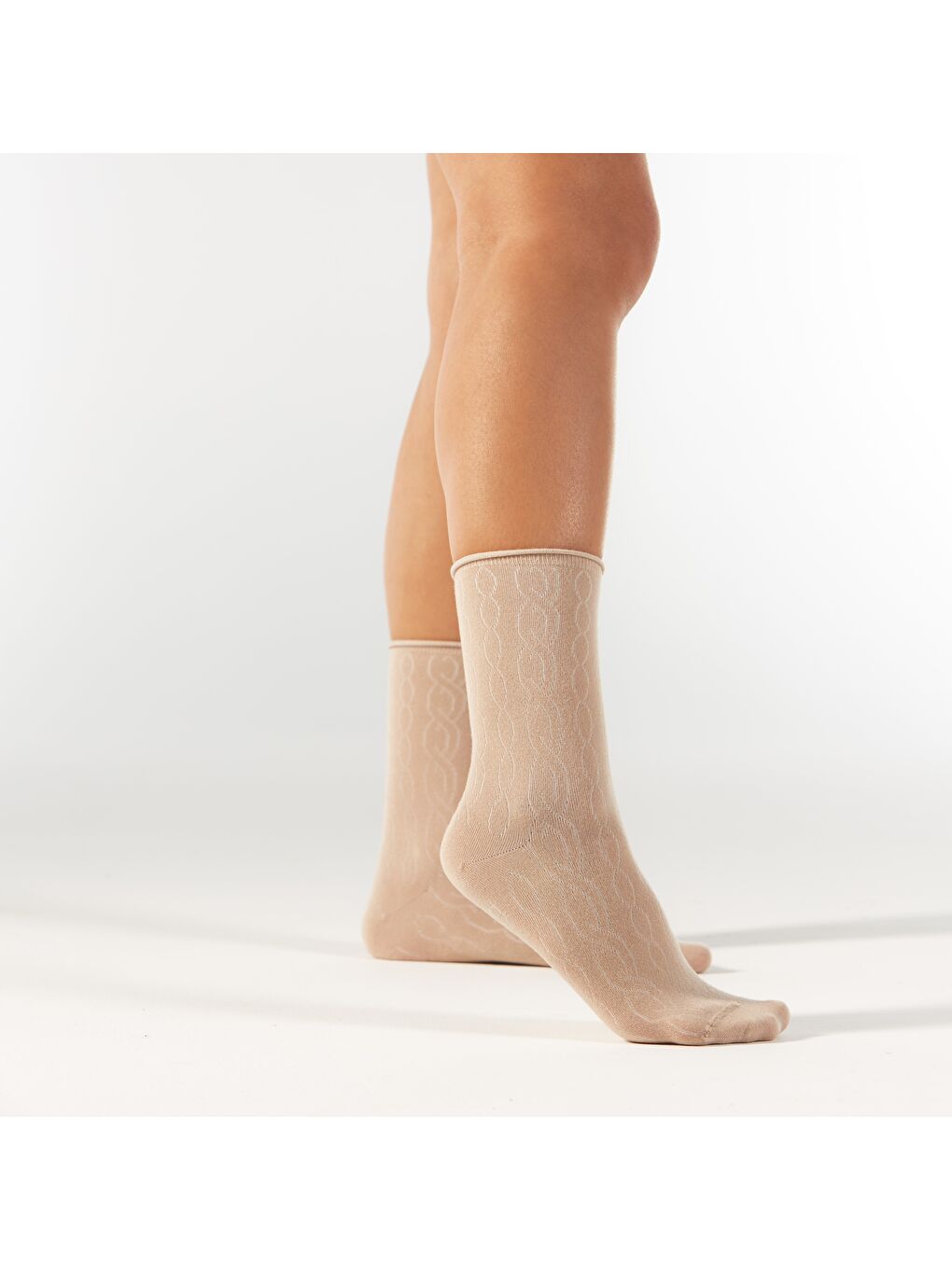 Bej Düz Zincir Desenli Modal Lastiksiz Dikişsiz Kadın Soket Çorap 36-41