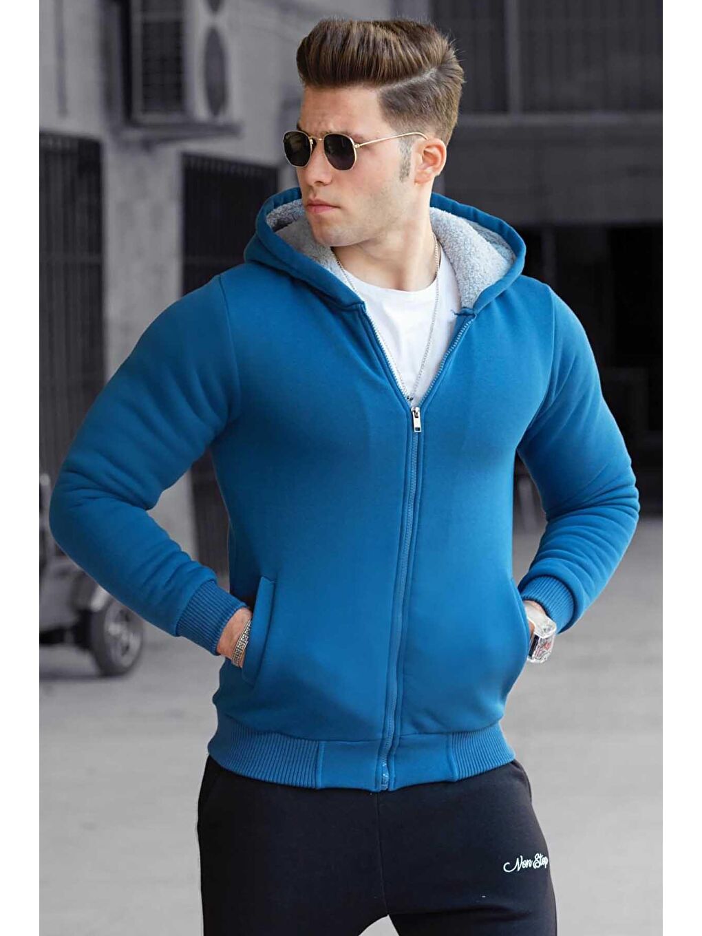 Mavi İçi Kürklü Saks Fermuarlı Sweatshirt 22377-1