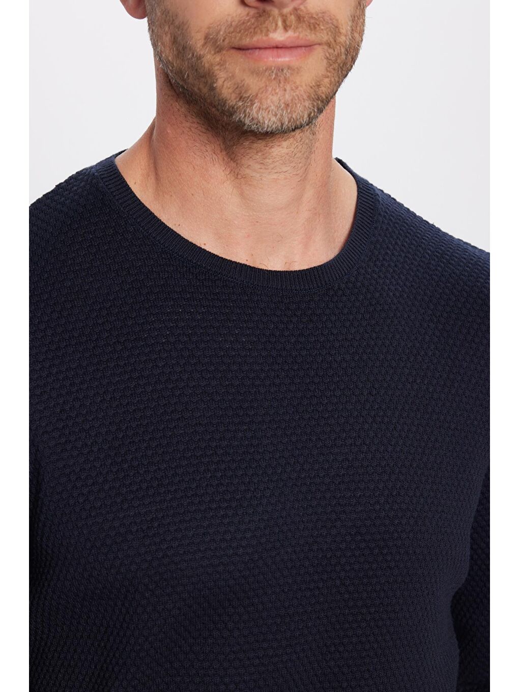 Erkek Standart Fit Normal Kesim Bisiklet Yaka Petek Desenli Lacivert Triko Kazak-2