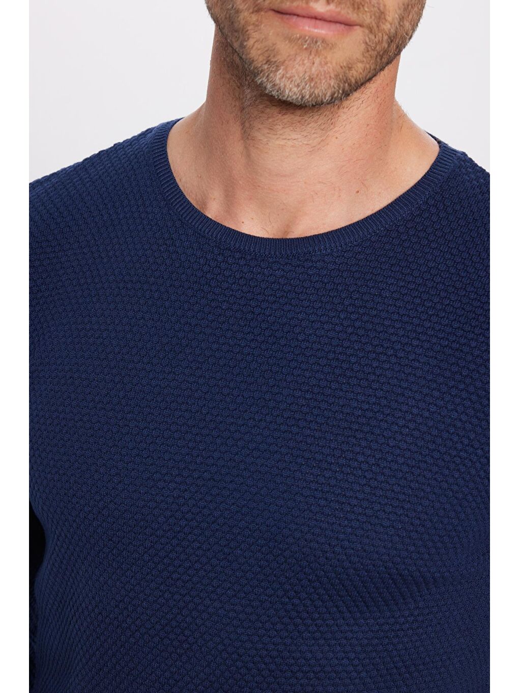 Erkek Standart Fit Normal Kesim Bisiklet Yaka Petek Desenli Mavi Triko Kazak-2