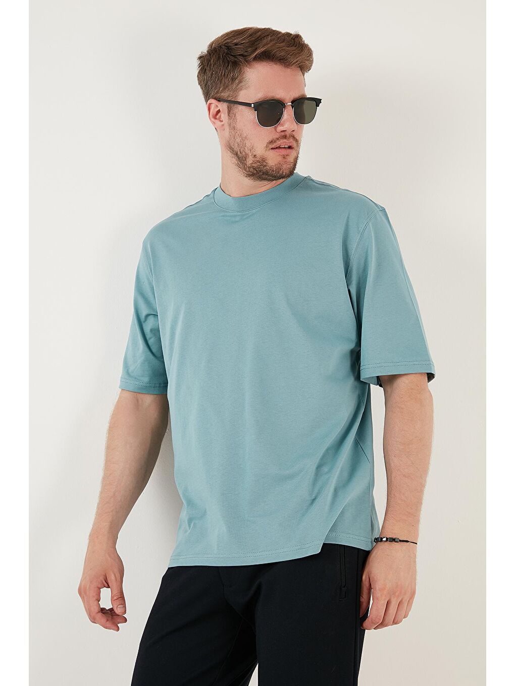 Mavi Pamuklu Oversize Bisiklet Yaka Basic Tişört