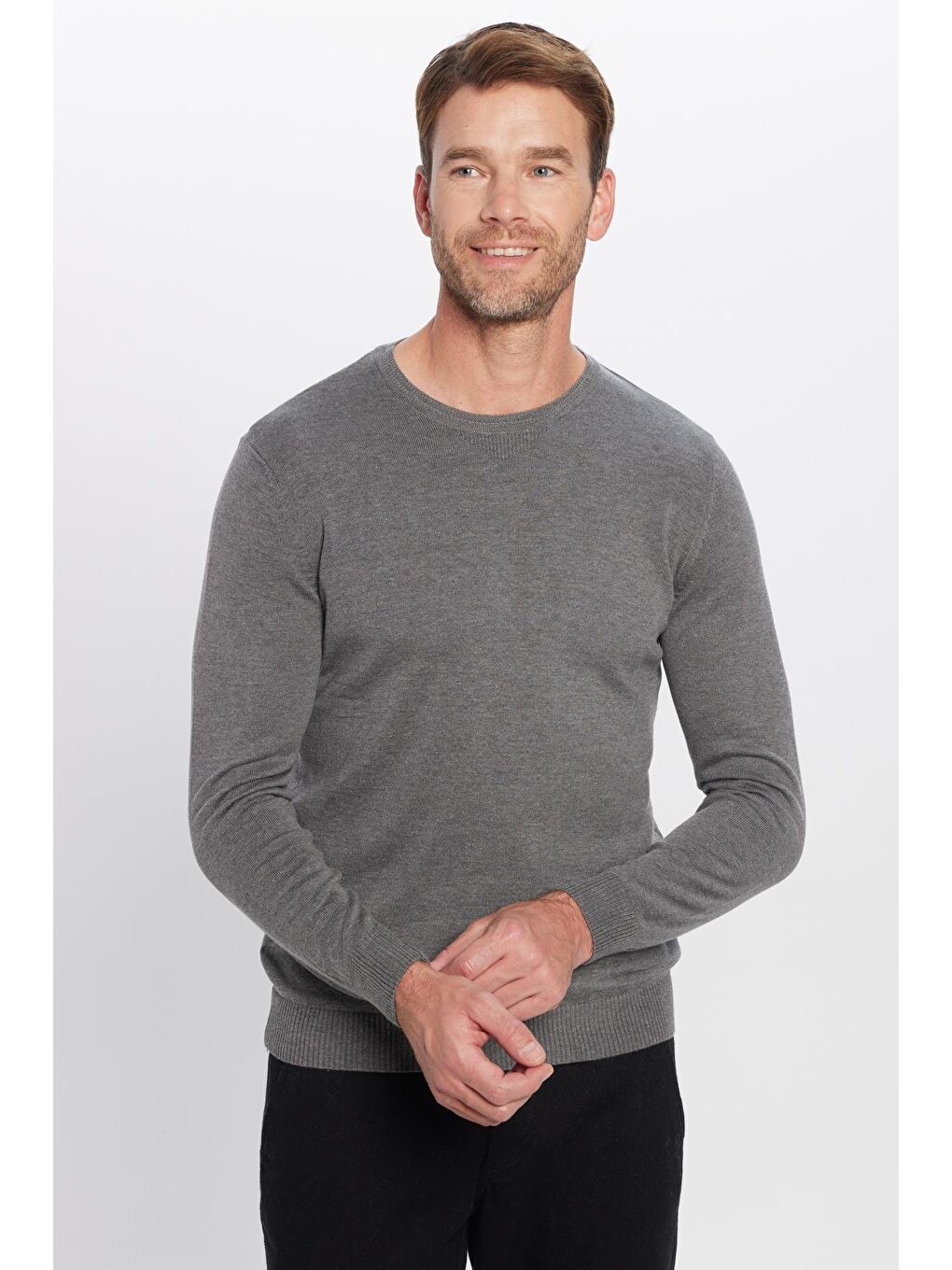 Erkek Standart Fit Normal Kesim Bisiklet Yaka Gri Triko Kazak-1