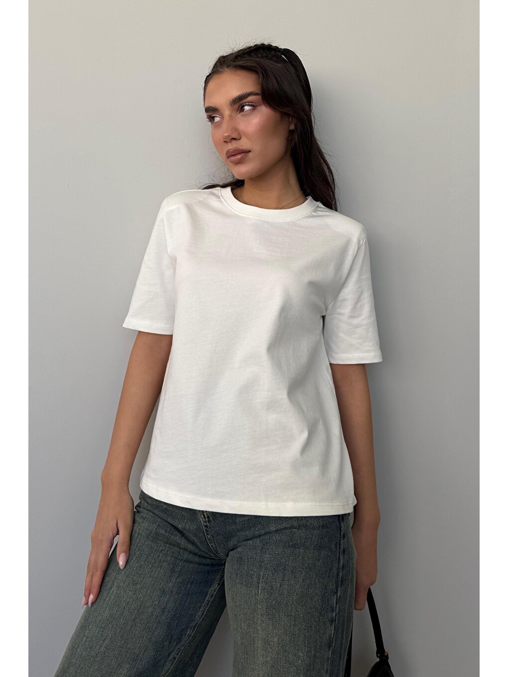 Beyaz %100 Pamuk Vatkalı Oversize Kadın T-shirt Mg2442-6