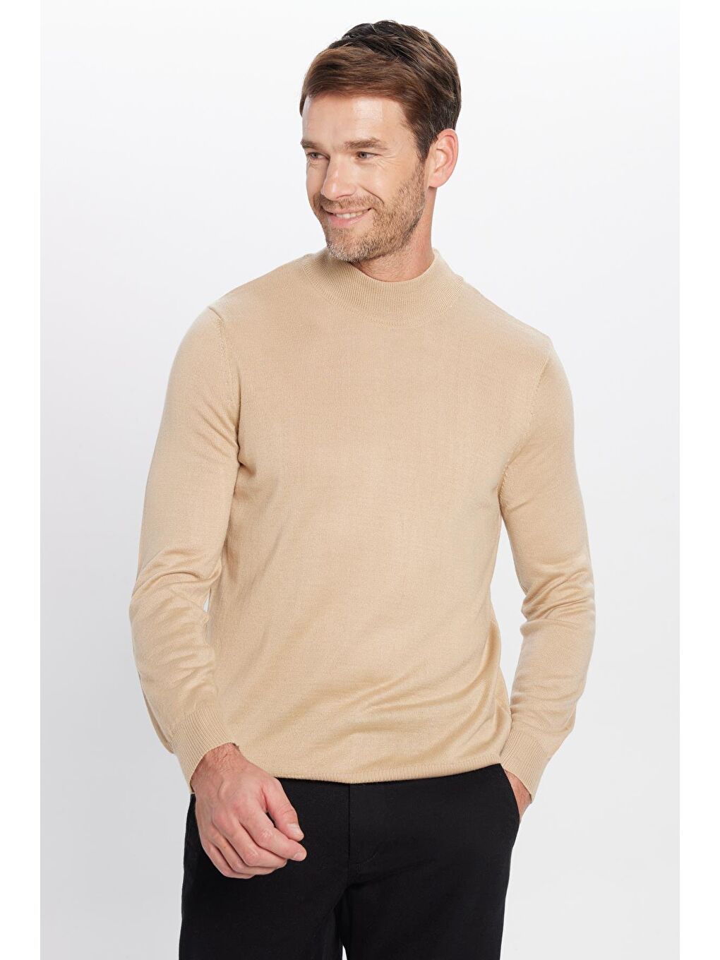 Bej Erkek Standart Fit Normal Kesim Yarım Balıkçı Yaka Düz Taş Triko Kazak-2