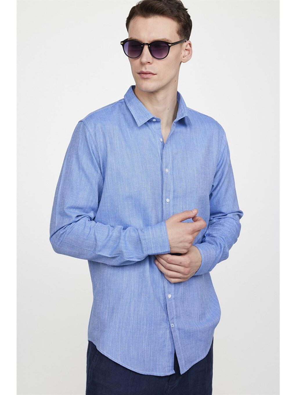 Slim Fit Uzun Kol Keten Efekt Düz Biyeli Mavi Gömlek