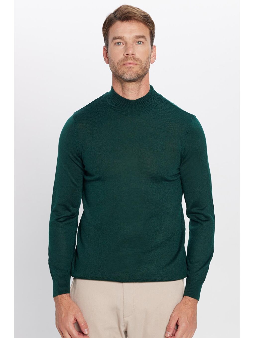 Erkek Standart Fit Normal Kesim Yarım Balıkçı Yaka Düz Yeşil Triko Kazak-3