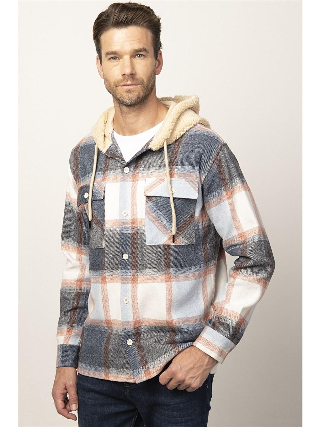 Mavi Relax Fit Kışlık Oduncu Ekoseli Çift Cep Kapaklı Kapüşonlu Erkek Renkli Gömlek