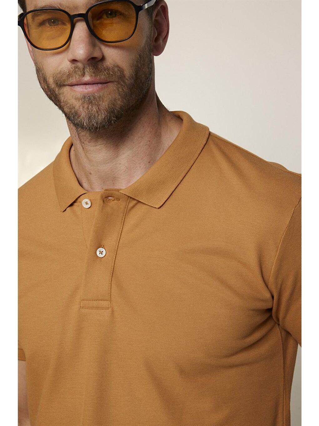 Kahverengi Erkek Slim Fit Dar Kesim %100 Pamuk Düz Pike Tarçın Renk Polo Yaka Tişört-1