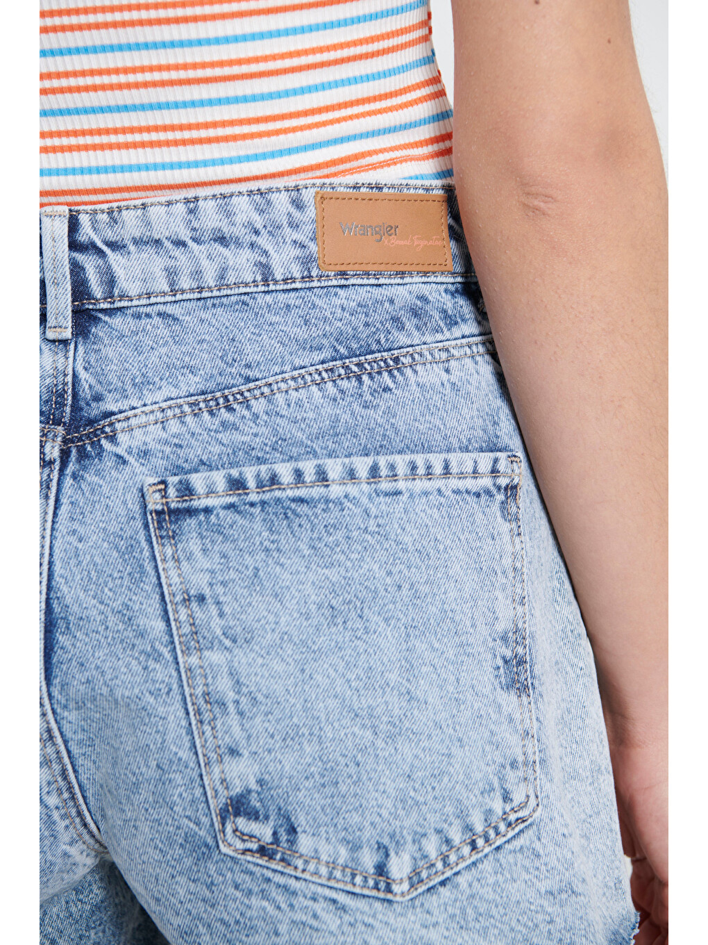Regular Fit Normal Bel Açık Mavi Jean Şort-2
