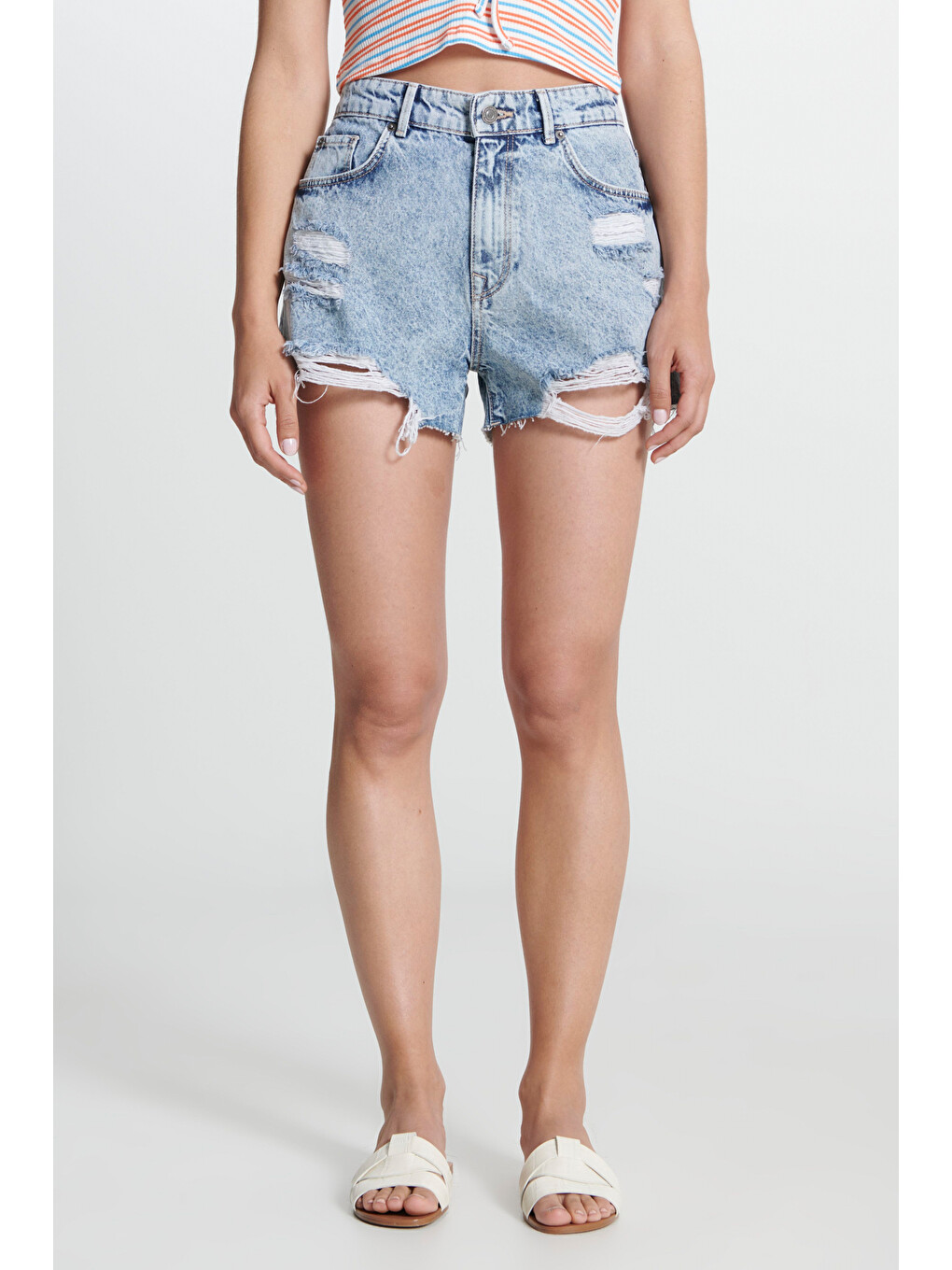 Regular Fit Normal Bel Açık Mavi Jean Şort-3