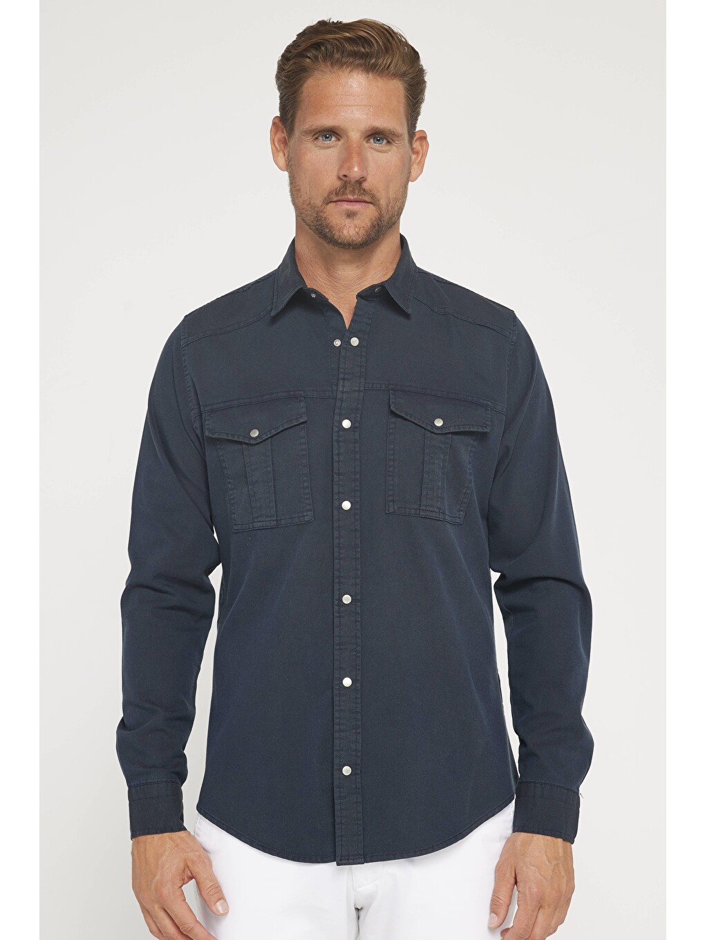 Erkek Slim Fit Uzun Kollu Spor Yaka Yıkamalı Çift Cepli Armürlü Denim Jean Antrasit Gömlek-1