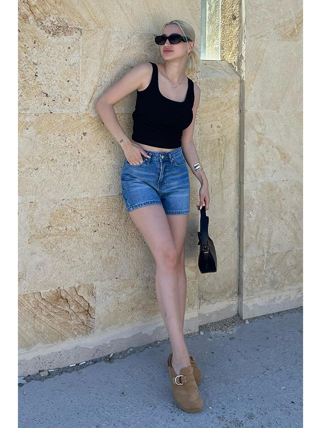 Mavi Yüksek Bel Cepli Jean Şort-3