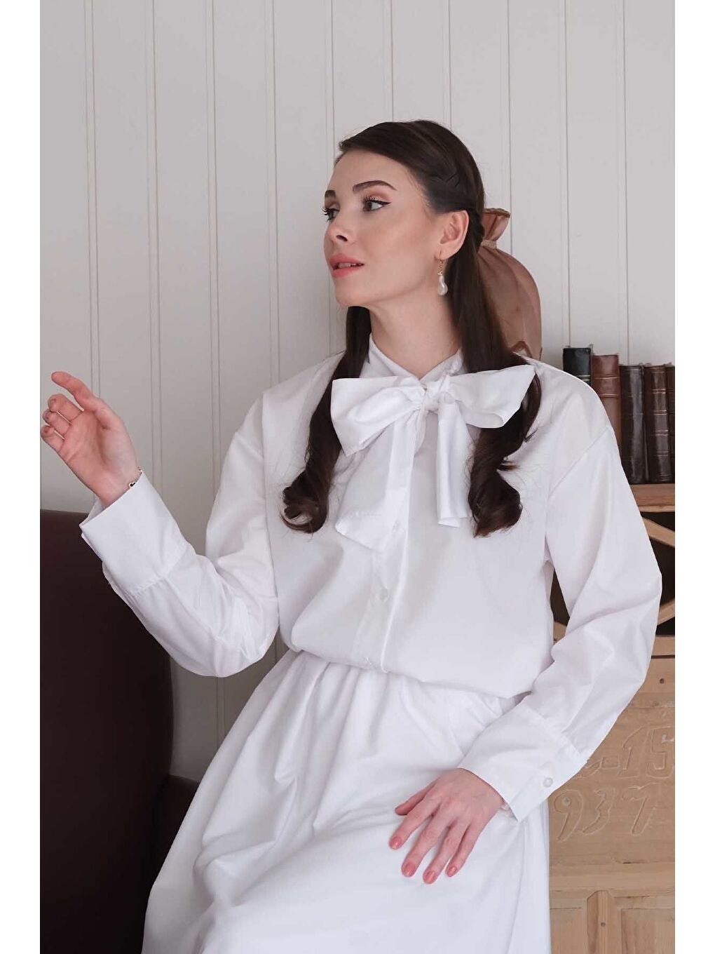 Ekru Paraşüt Kumaş Fiyonklu Gömlek-1