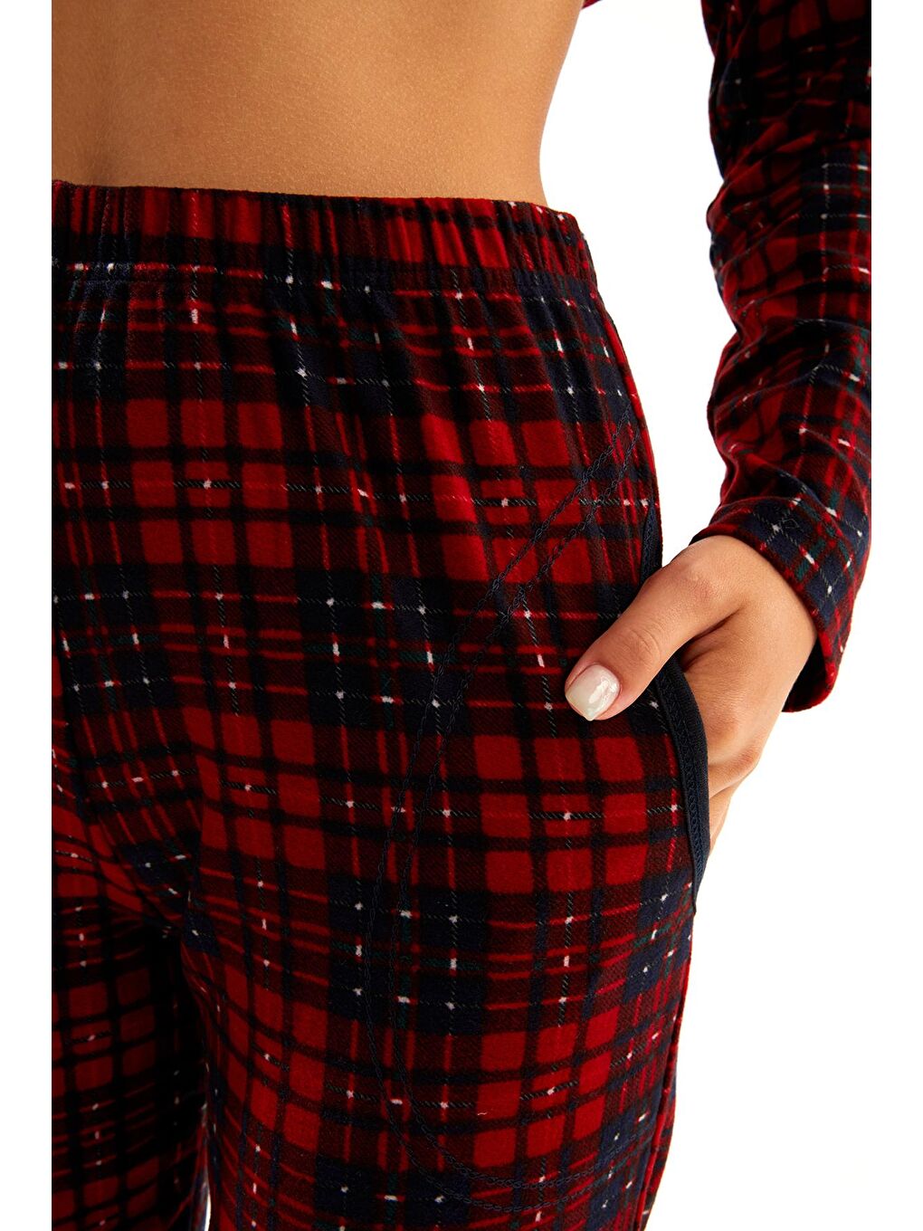 Kırmızı Siyah Ekose Süet Düğmeli Bebe Yaka Uzun Kol Uzun Alt Pijama Takım-4