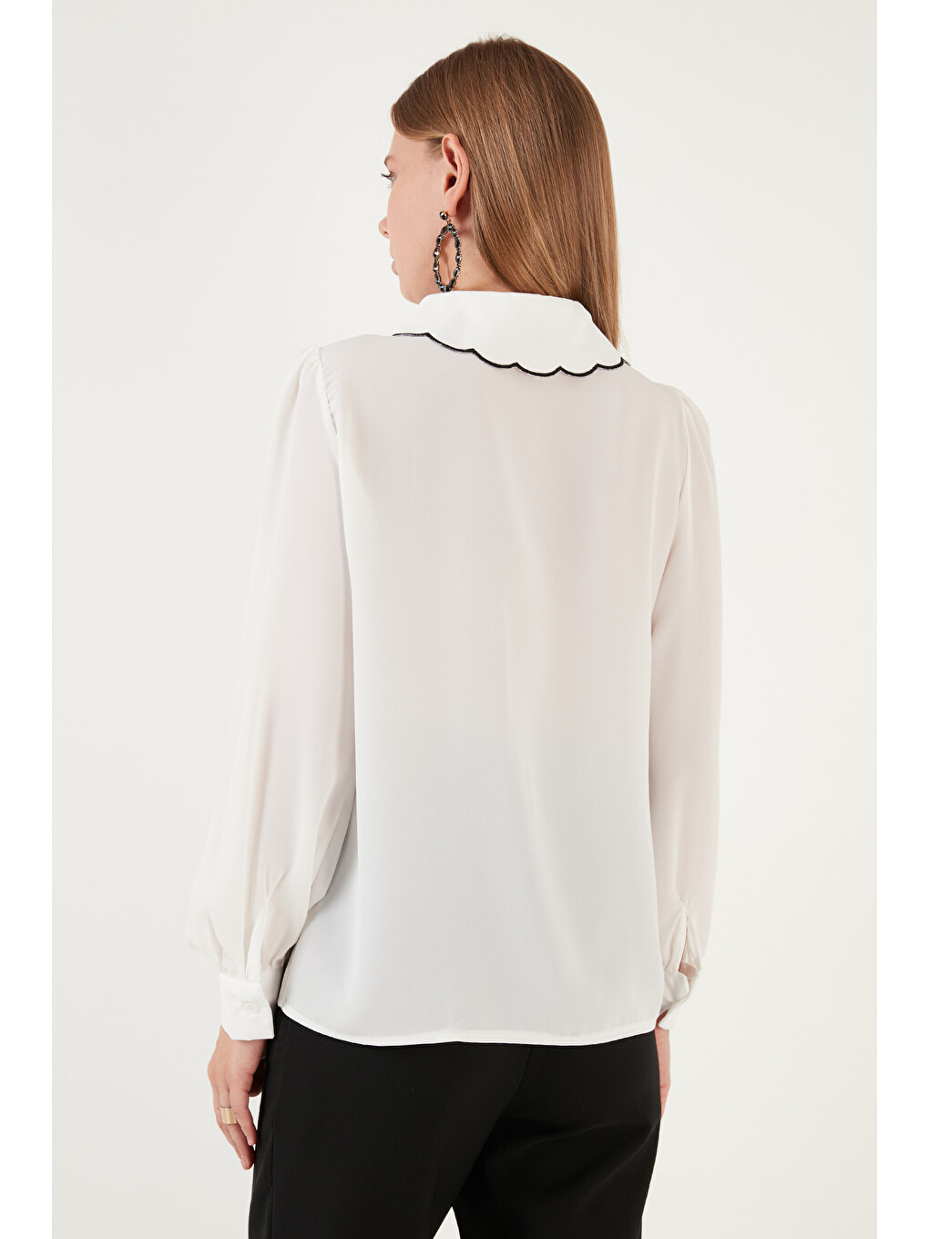 Ekru Yaka Detaylı Regular Fit Şifon Gömlek 61114410-4