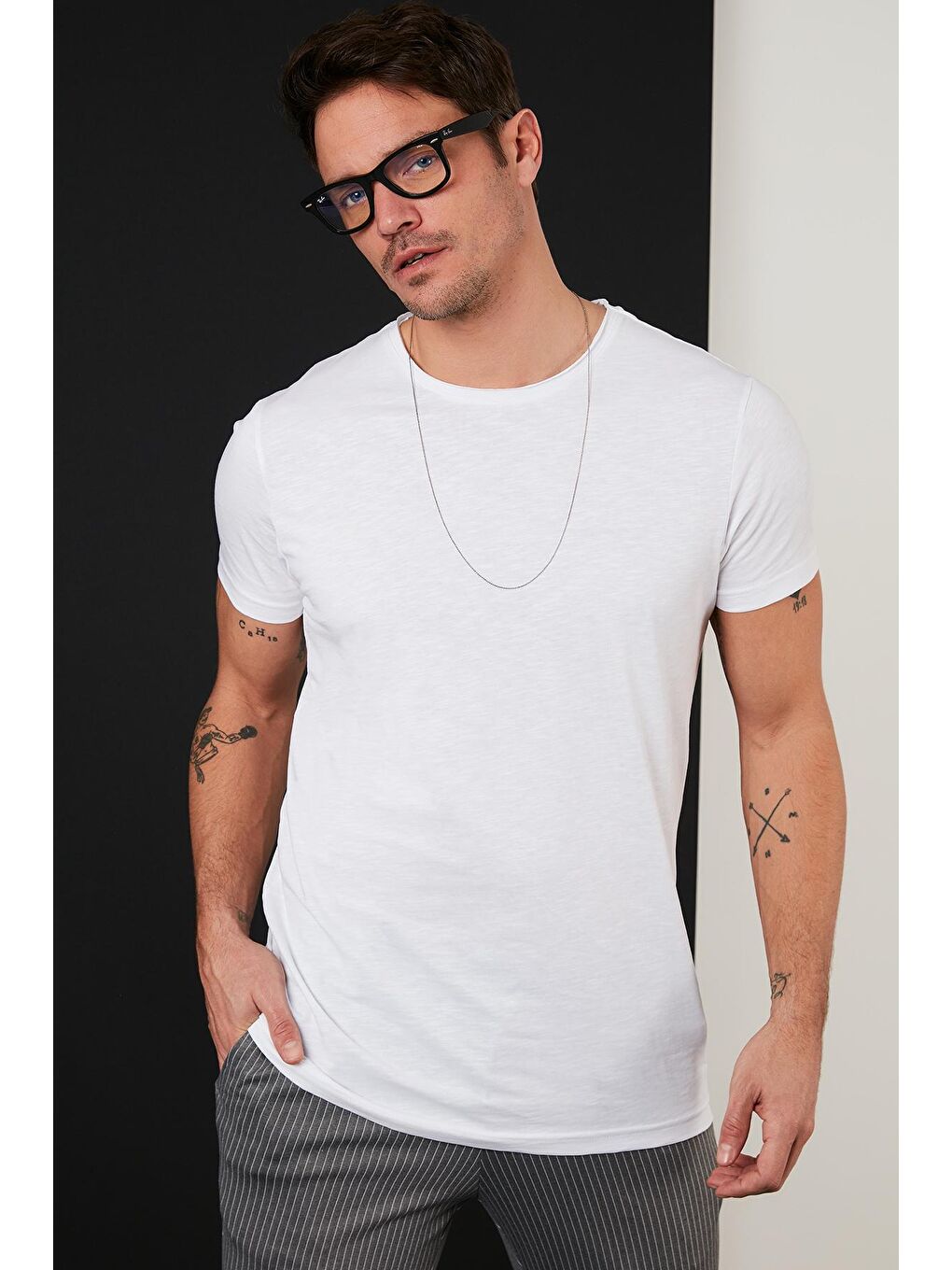 Buratti Beyaz Bisiklet Yaka % 100 Pamuk Slim Fit Basic T Shirt 59020001 - 1