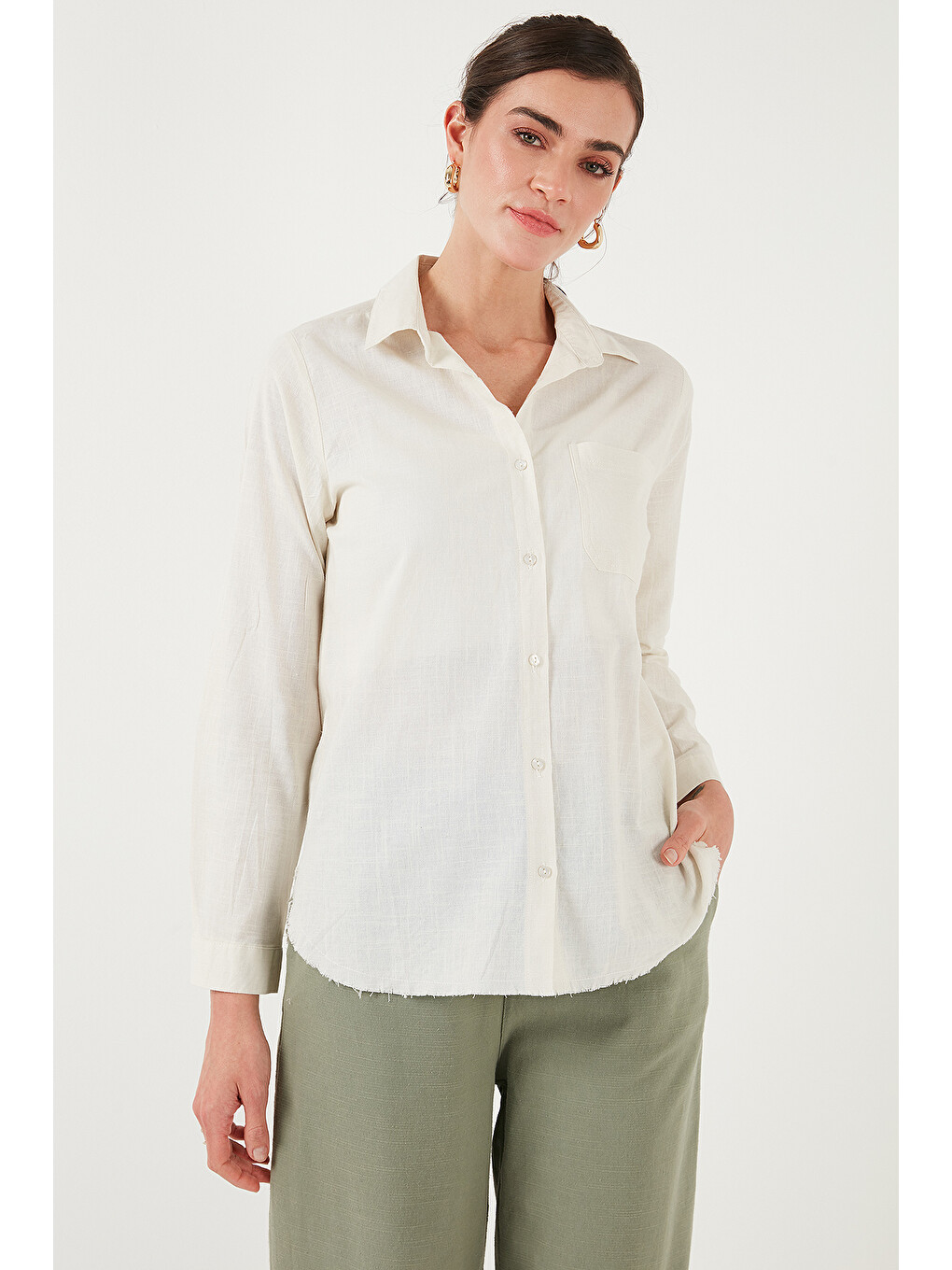 Ekru Pamuklu Regular Fit Cepli Gömlek Cf25s16992-5