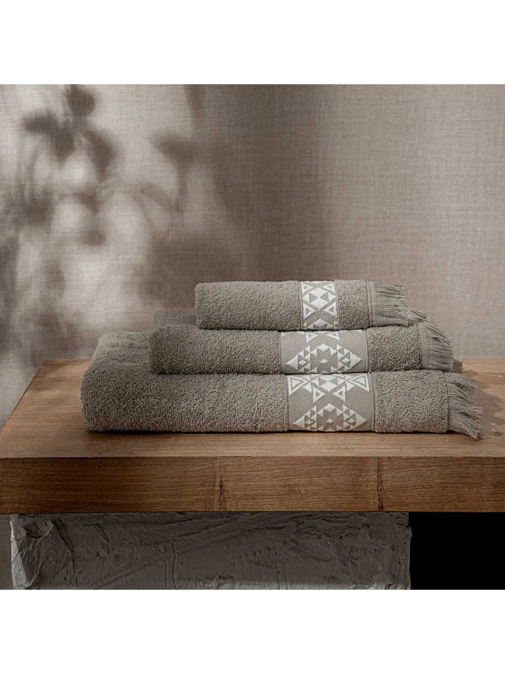 Hereke 3'lü Havlu Seti %100 Pamuk Jakarlı Bej-2