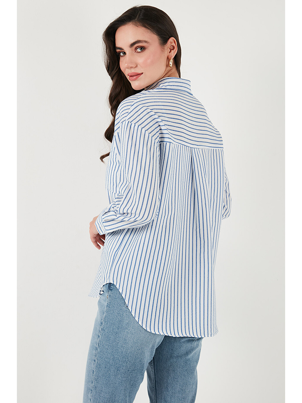 İndigo Regular Fit Uzun Kollu Çizgili Gömlek 6772875-6