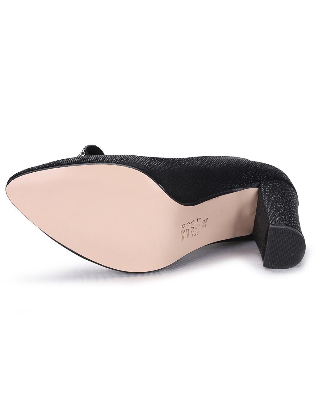 Siyah Mercan Taşlı 8 Cm Topuklu Kadın Ayakkabı 137029-2206 37-5