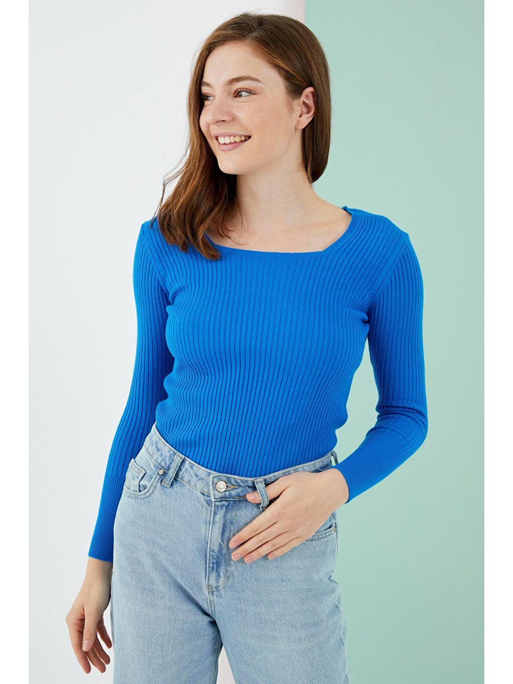 Kadın Saks Mavisi Kare Yaka Fitilli Dar Kalıp Basic Kazak-2