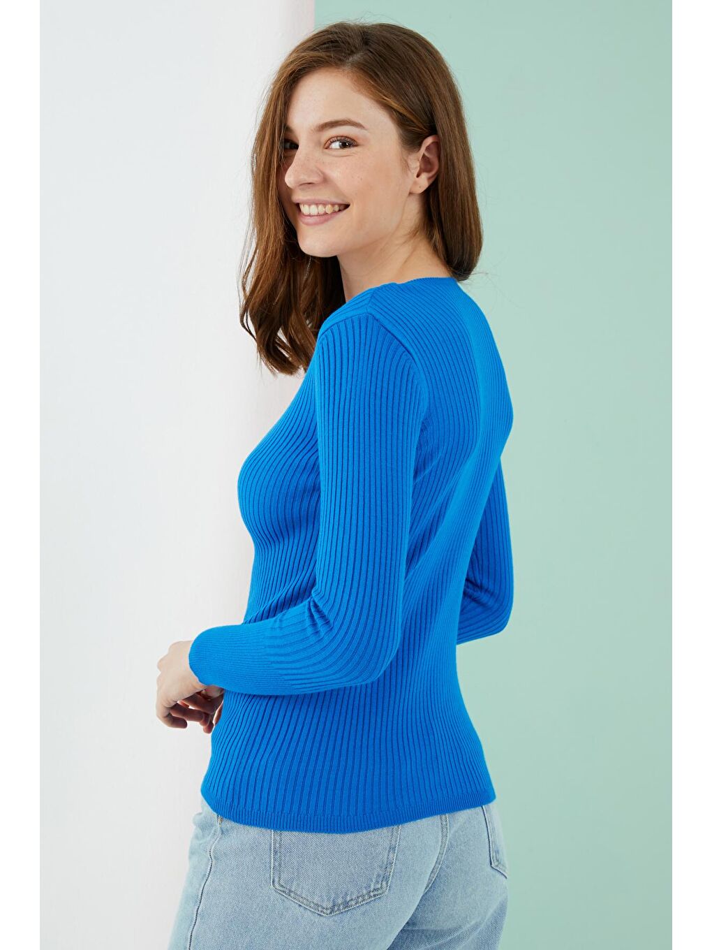 Kadın Saks Mavisi Kare Yaka Fitilli Dar Kalıp Basic Kazak-4