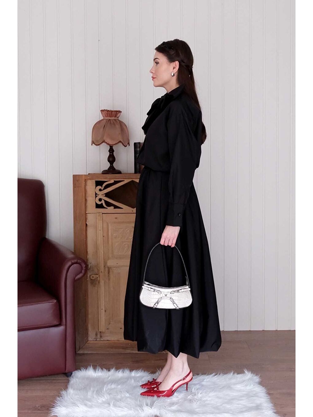 Siyah Paraşüt Kumaş Fiyonklu Gömlek-7