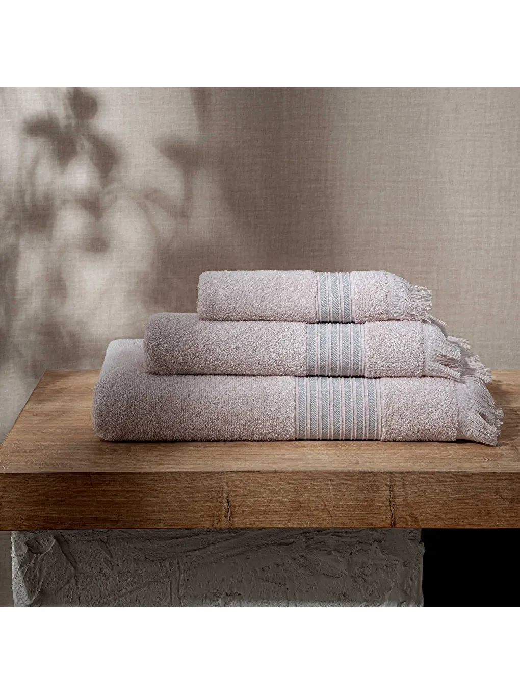 Pembe Aya 3'lü Havlu Seti %100 Pamuk Jakarlı Pudra-1