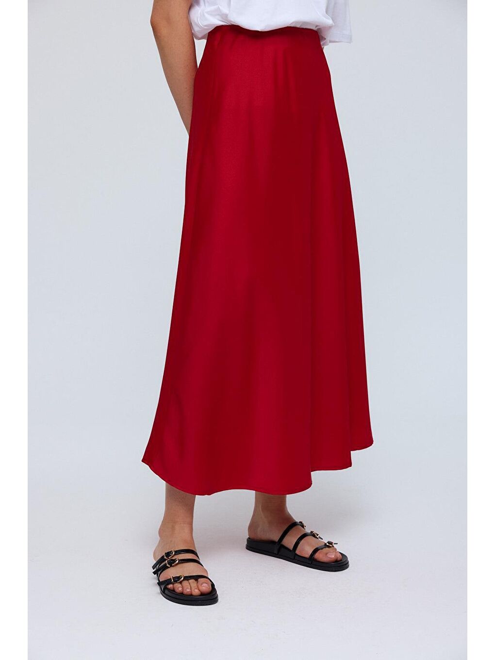 Beli Lastikli Saten Kırmızı Etek-5