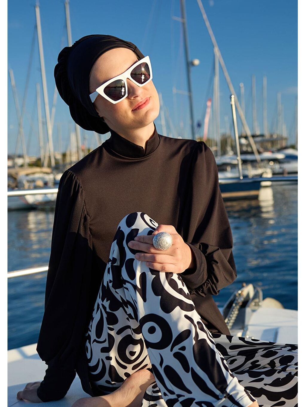 Siyah Asil Tek Üst Mayo