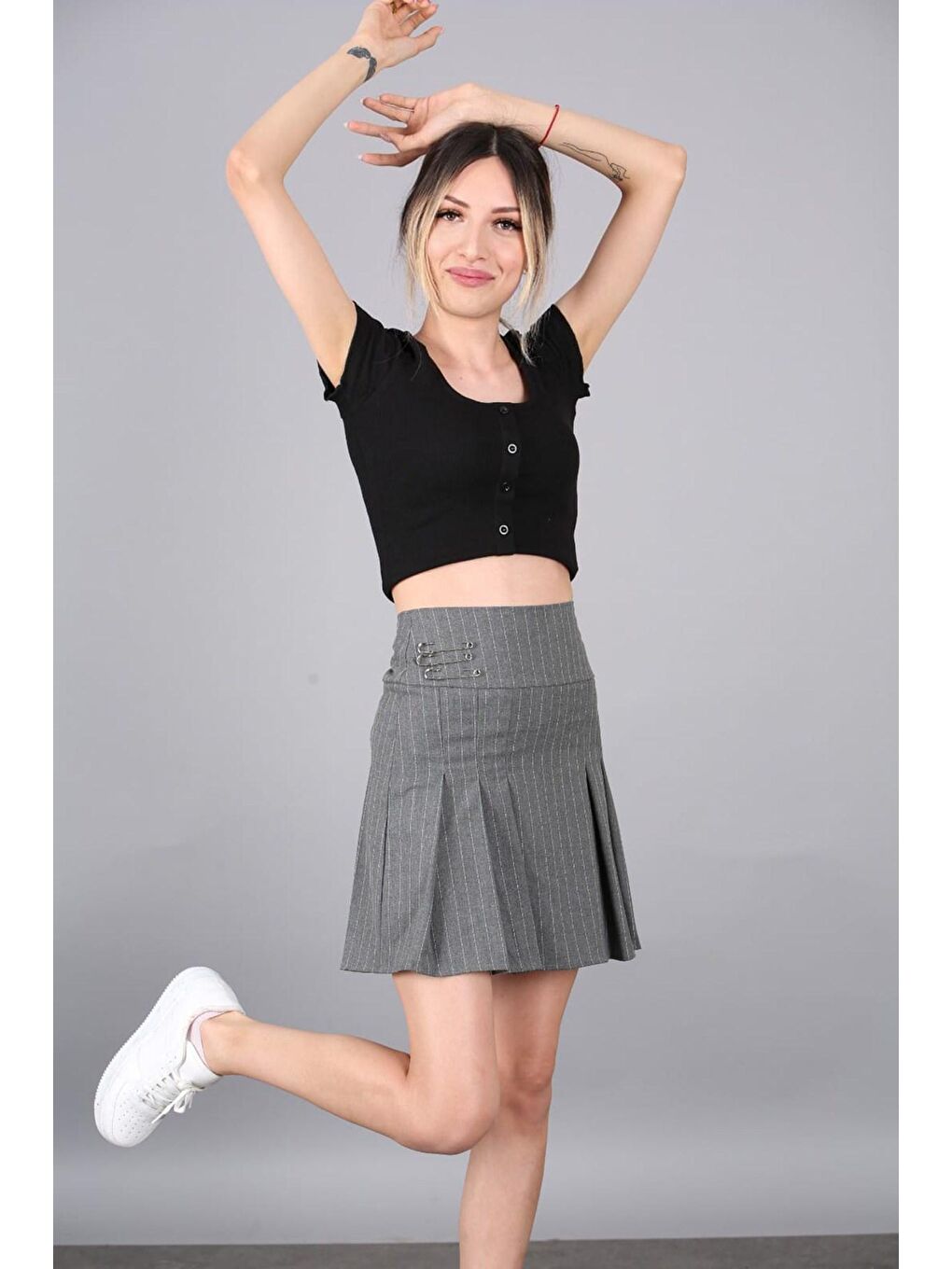 Antrasit Çizgili Pileli Kısa Kadın Etek Mg1451