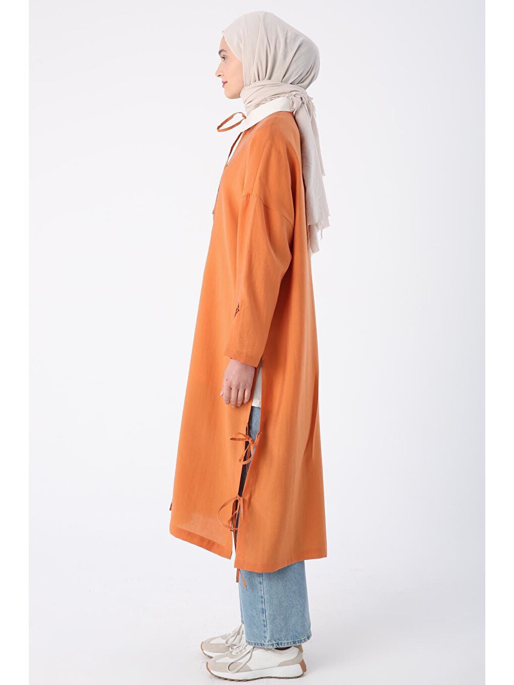 Kahverengi Tarçın Hakim Yaka Bağcıklı Yanları Yırtmaçlı Yazlık Ferace-1