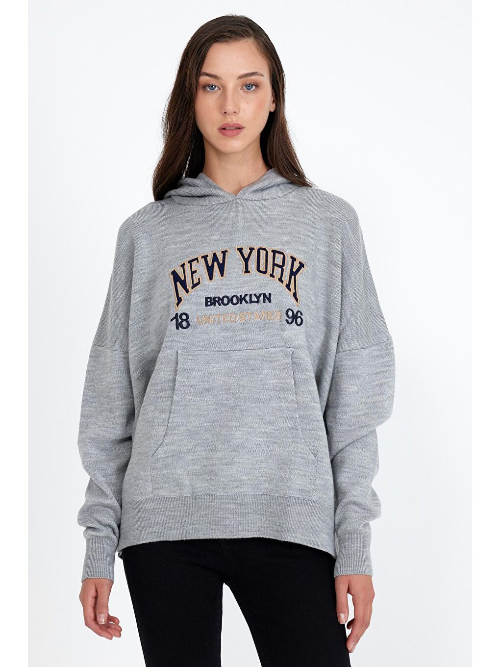 Gri Kadın  Newyork Yazılı Sweat Kazak