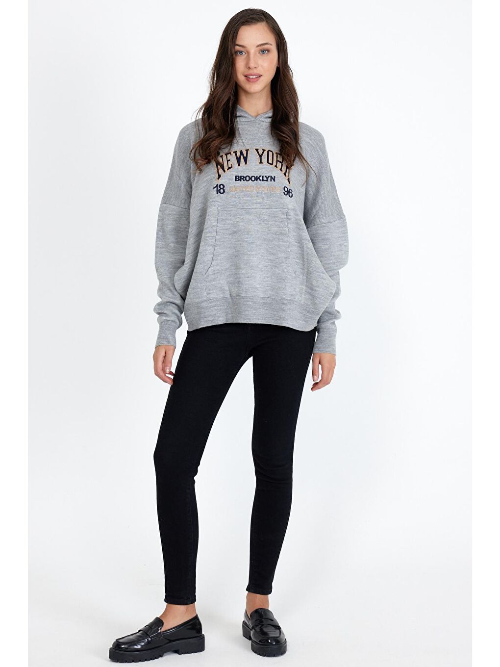 Gri Kadın  Newyork Yazılı Sweat Kazak-1
