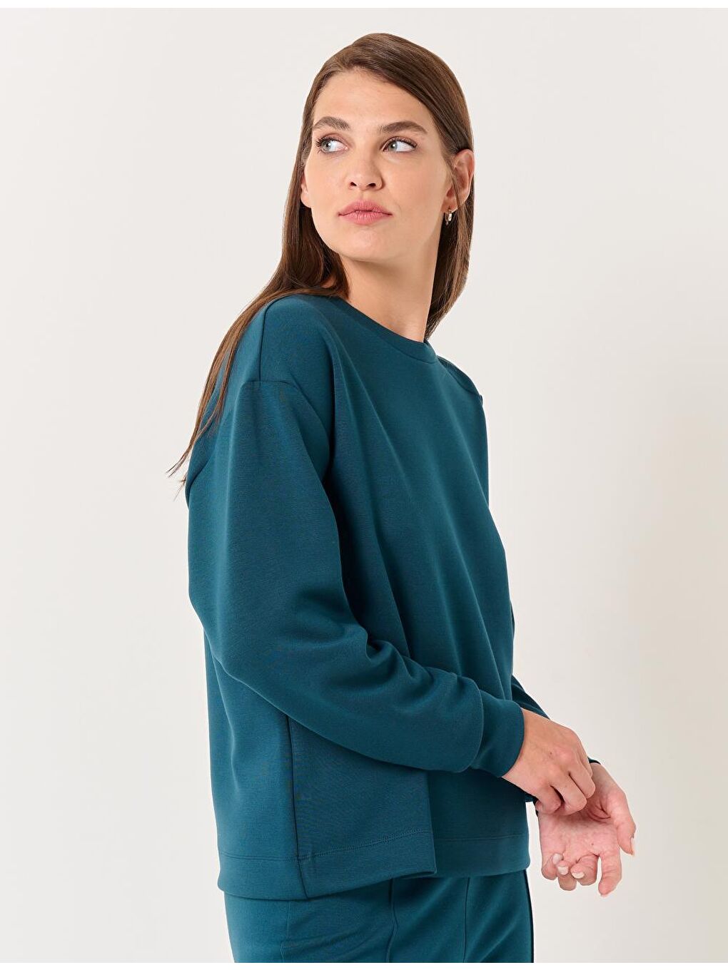 Koyu Yeşil Bisiklet Yaka Uzun Kollu Basic Sweatshirt-4