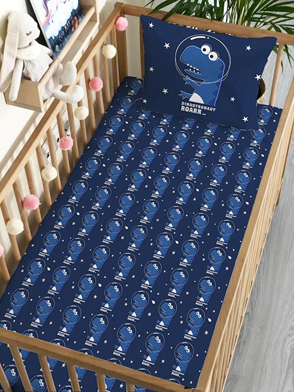 Karışık Dinazor Desen Baskılı Bebek Boy Lastikli Çarşaf Seti 60x120 cm