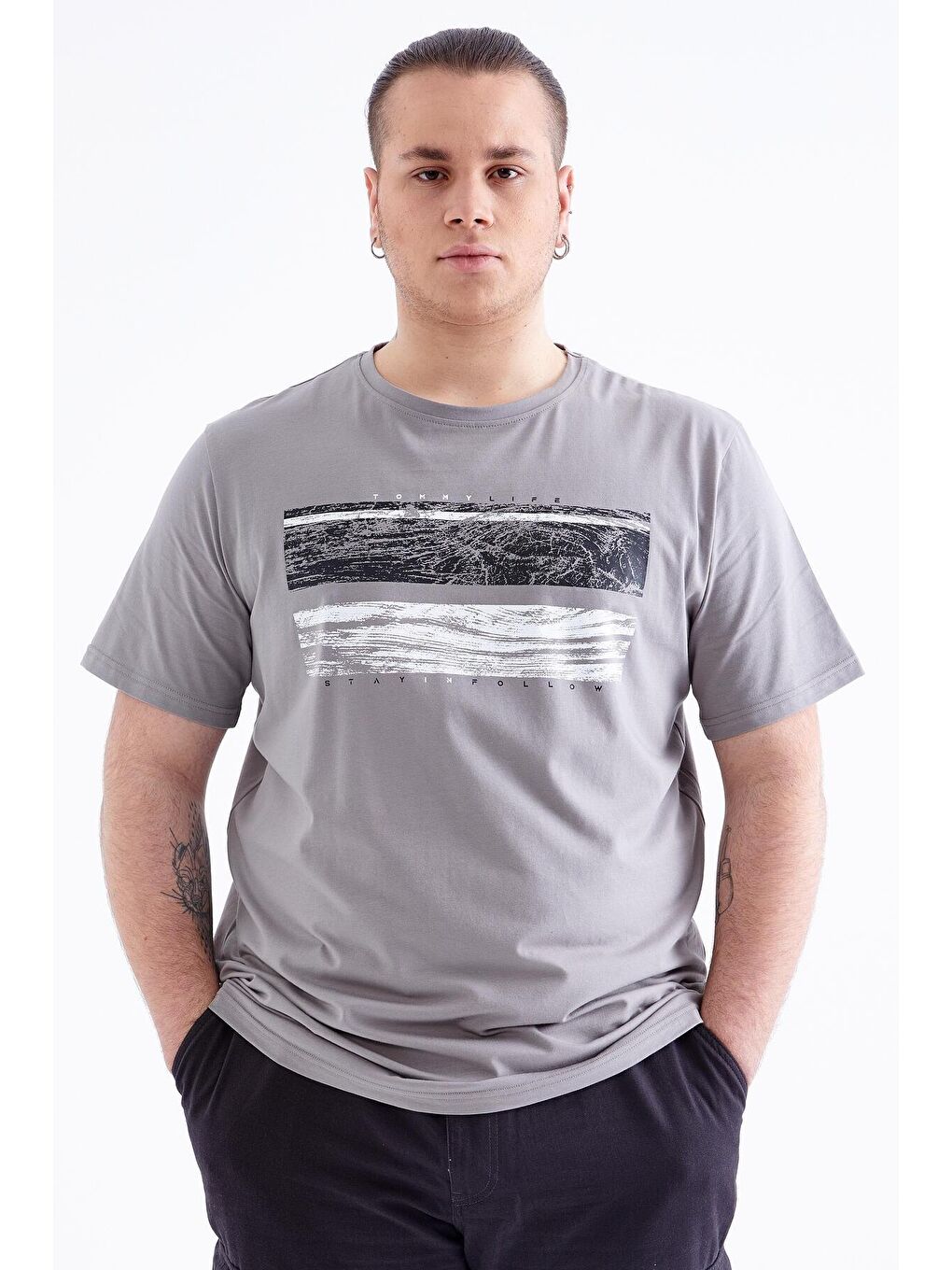 Gri Baskılı O Yaka Büyük Beden Erkek Tişört - 88073-4
