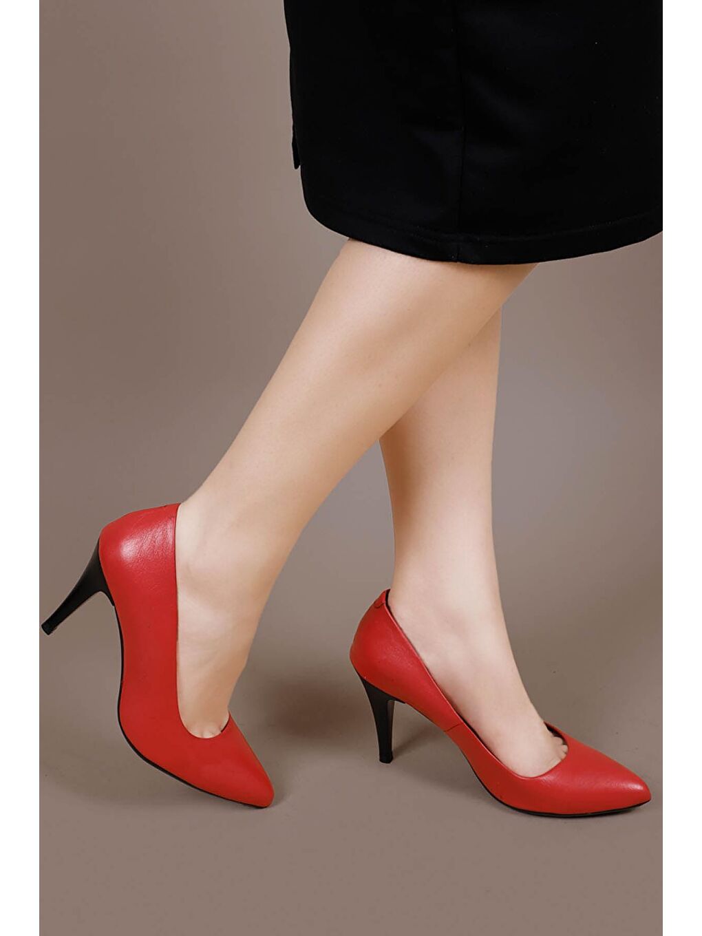 Kırmızı Hakiki Deri Sivri Burun İnce Yüksek Topuklu Stiletto Kadın Ayakkabı 22354